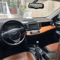 تویوتا rav4