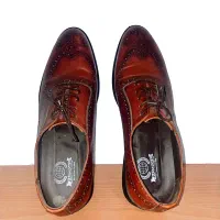 کفش چرم مردانه پاسپورت نو و بسیار شیک سایز ۴۱|کیف، کفش، کمربند|اصفهان, دستگرده|دیوار