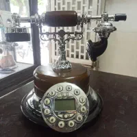 گوشی رومیزی سلطنتی