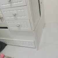 تخت سه کاره.|تخت و سرویس خواب|اقبالیه, |دیوار
