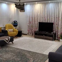 ۱۱۵ متری/ ۱۵ فروردین/فول امکانات/تمیز