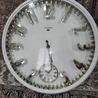 ساعت دیواری