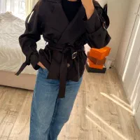 ترنچ کت|لباس|مشهد, سجاد شهر|دیوار