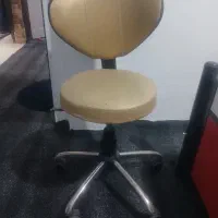 صندلی جک دار