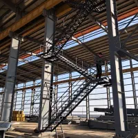 خدمات جوشکاری ، نصب ورق، درب و پنجره ، خرپا،پله