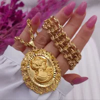 گردنبند بلند طرح طلا جدید