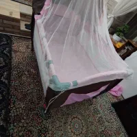 تخت پارک نوزاد