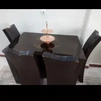 میزناهار خوری 4نفره با سه عدد صندلی