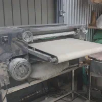 خمیر پهن کن دو غلطکه در حد