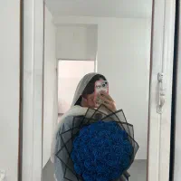 رز ربانی و پروانه