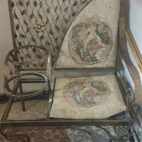 صندلی و میز کنسول