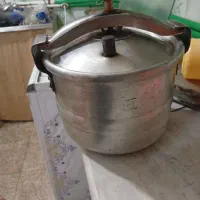 آرام پز 8نفر|ظروف پختوپز|قم, حنیف نژاد|دیوار