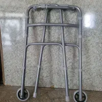 واکر چرخ دار نو