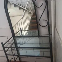 میز ارایش فلزی