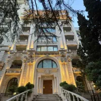 اپارتمان ۱۳۰متر۳خوابه /تاپ لوکیشن /فلامک شمالی