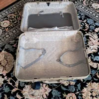 چمدان ژاپنی|کیف، کفش، کمربند|شاهینشهر, خانه کارگر|دیوار