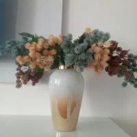 گل و گلدان سالم و نو فقط یک تومن بفروش میرسد