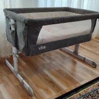 تخت نوزادکنارمادردرحدنو