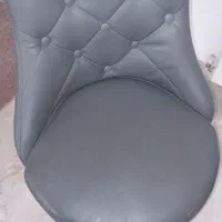 صندلی جزیره سالم تمیز در حد نو