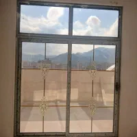 درب و پنچره المینیوم و upvc وتوری پلیسه