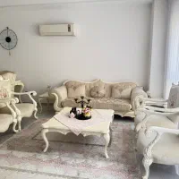 مبل نئو کلاسیک