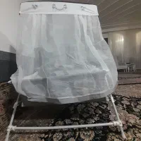 گهواره در حد نو ولی استفاده نشده