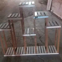 انواع استند طبقاتی و پایه گلدان|گل و گیاه طبیعی|جهرم, |دیوار