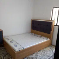 تخت دو نفره و میز آرایش