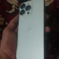 گوشی ایفون ۱۶ پرو مکس طرح