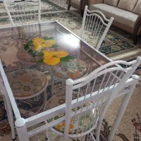 میز ناهارخوری