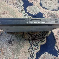 یک عدد دی وی دی