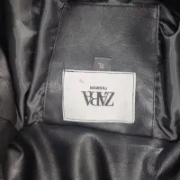 کاپشن|لباس|قروه, |دیوار