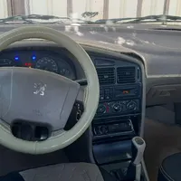 پژو 405 GLX - دوگانه سوز CNG، مدل ۱۳۹۰|خودرو سواری و وانت|خرم‌آباد, |دیوار
