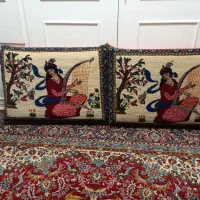 دو عدد پشتی (متکا) دستبافت کاملا سالم و نو سفارشی