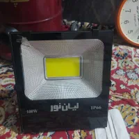 پروژکتور|لامپ و چراغ|قم, امامزاده ابراهیم|دیوار