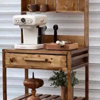 شاگرد نجاری