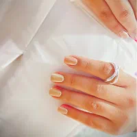 بهترین کیفیت با مناسب ترین قیمت کاشت ناخون|خدمات آرایشگری و زیبایی|سبزوار, پاسداران|دیوار