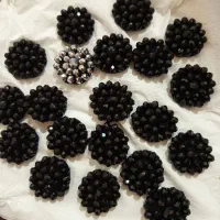 منجق دوزی سنگی محکم قابل شستشو