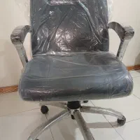 صندلی چرخدار در حد نو ( 1عدد راحتیران‌ )