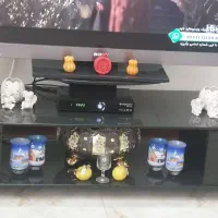میز تلوزیون شیشه ای