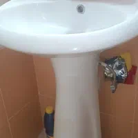 شیرآلات، آینه سرویس، سنگ توالت، روشویی و سیفون|مصالح و تجهیزات ساختمان|کاشان, شهرک خاتم الانبیا (مسکن ملی کاشان)|دیوار