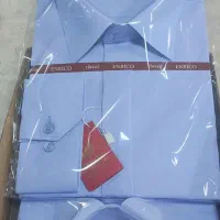 تعدادی بیرون بر پیراهن مردانه فرنگی،