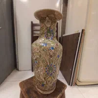 گلدان کهنه قاجاری