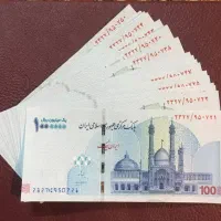 کمک یار خانم در دفتر مهندسی