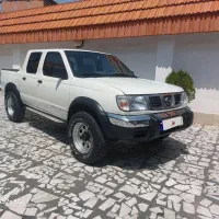 نیسان پیکاپ دو کابین، مدل ۱۳۸۹