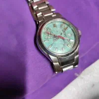 ساعت اوماکس