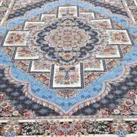 فرش ۱۲ متری، ۷۰۰ شانه تمیز و سالم
