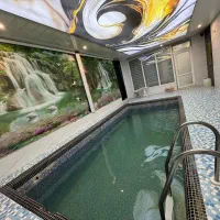 اجاره-روزانه-ویلای-لوکس-استخردار-سرپوشیده-840متری