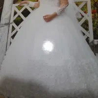 لباس عروس فقط یبار برای عروسی پوشیده شده
