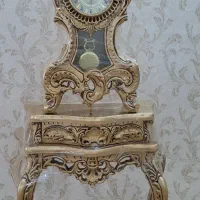 ساعت و کنسول سلطنتی